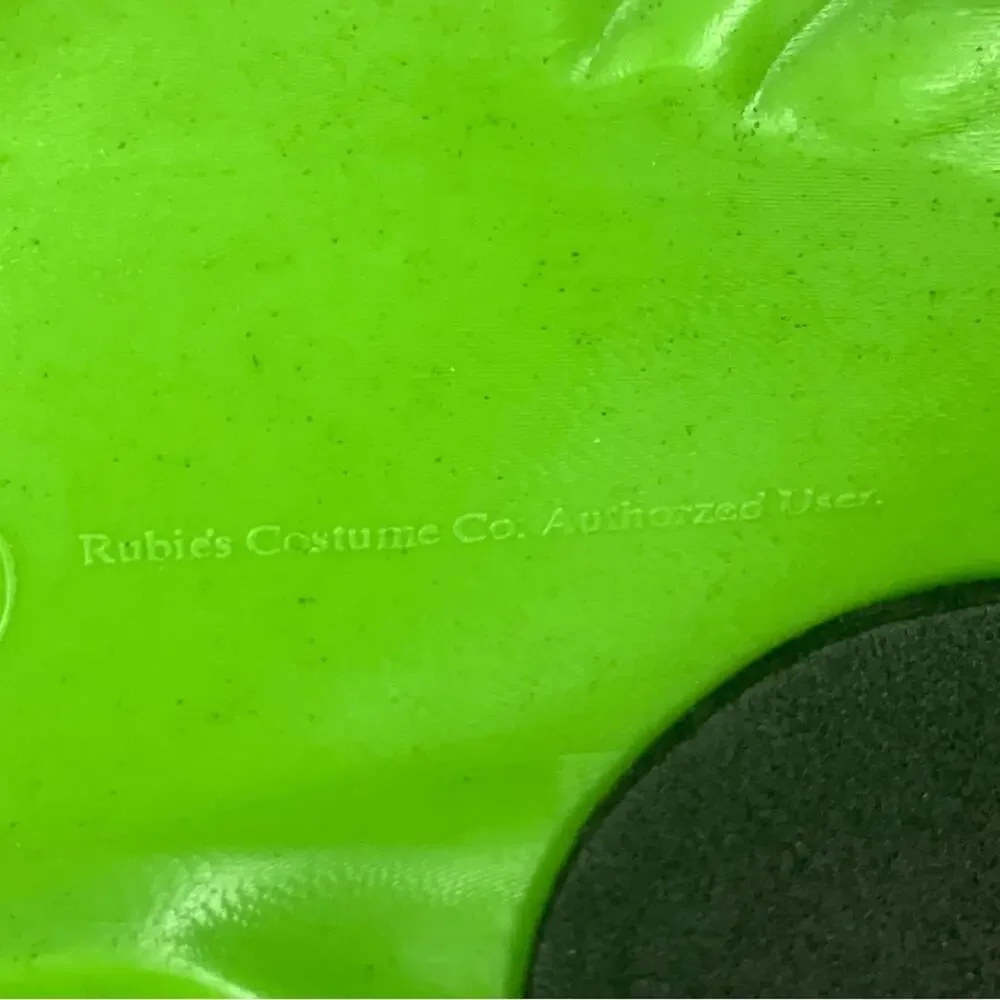 The Incredible Hulk Marvel Rubie’s 3D Heavy Plastic Costume Mask for Kids